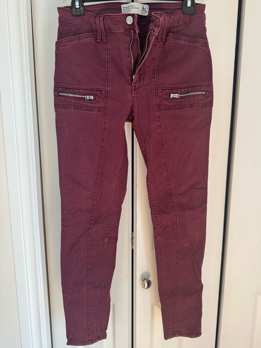 Abercrombie & Fitch Burgundy Skinny Jeans with Zip Pockets